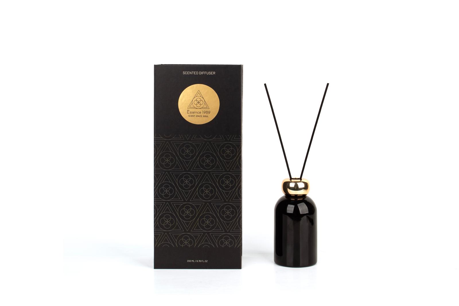 Diffuseur de parfum au cèdre 200 ml intérieur luxe ESSENCE1989