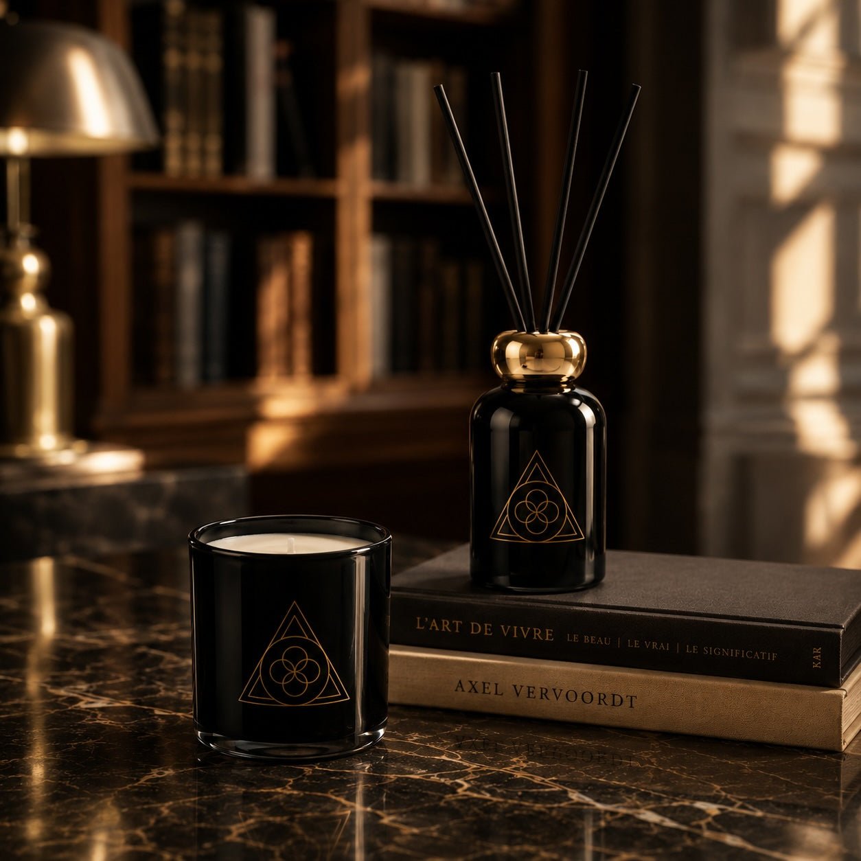 WHITE TEA GIFT SET – LUXURY REED DIFFUSER & SCENTED CANDLE | ESSENCE1989 - ESSENCE 1989Coffret CadeauE1989-COFFRET-WT-200-260